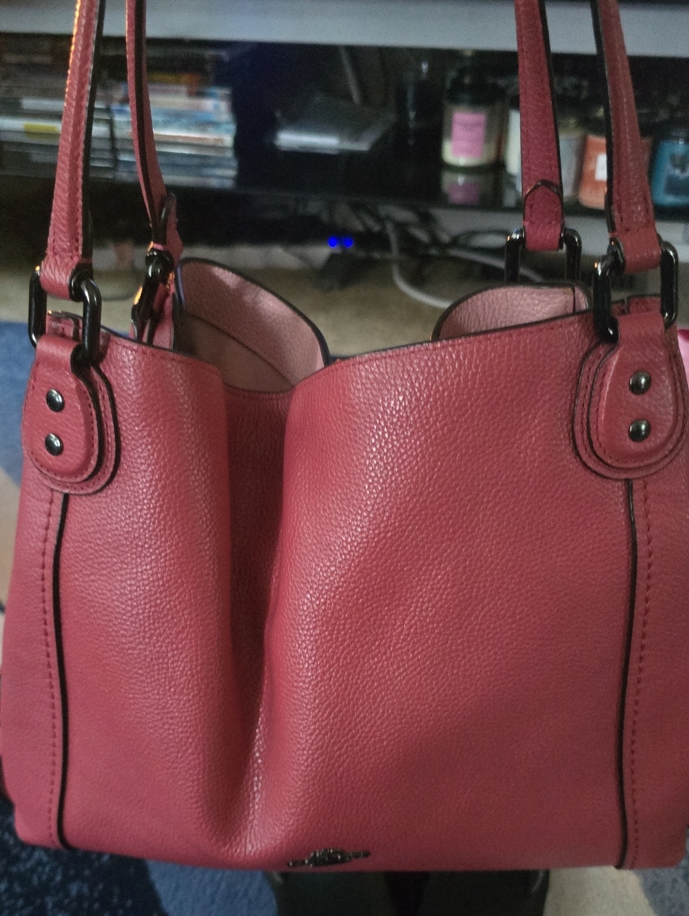 Classic Pebbled Tote Handbag in Rose